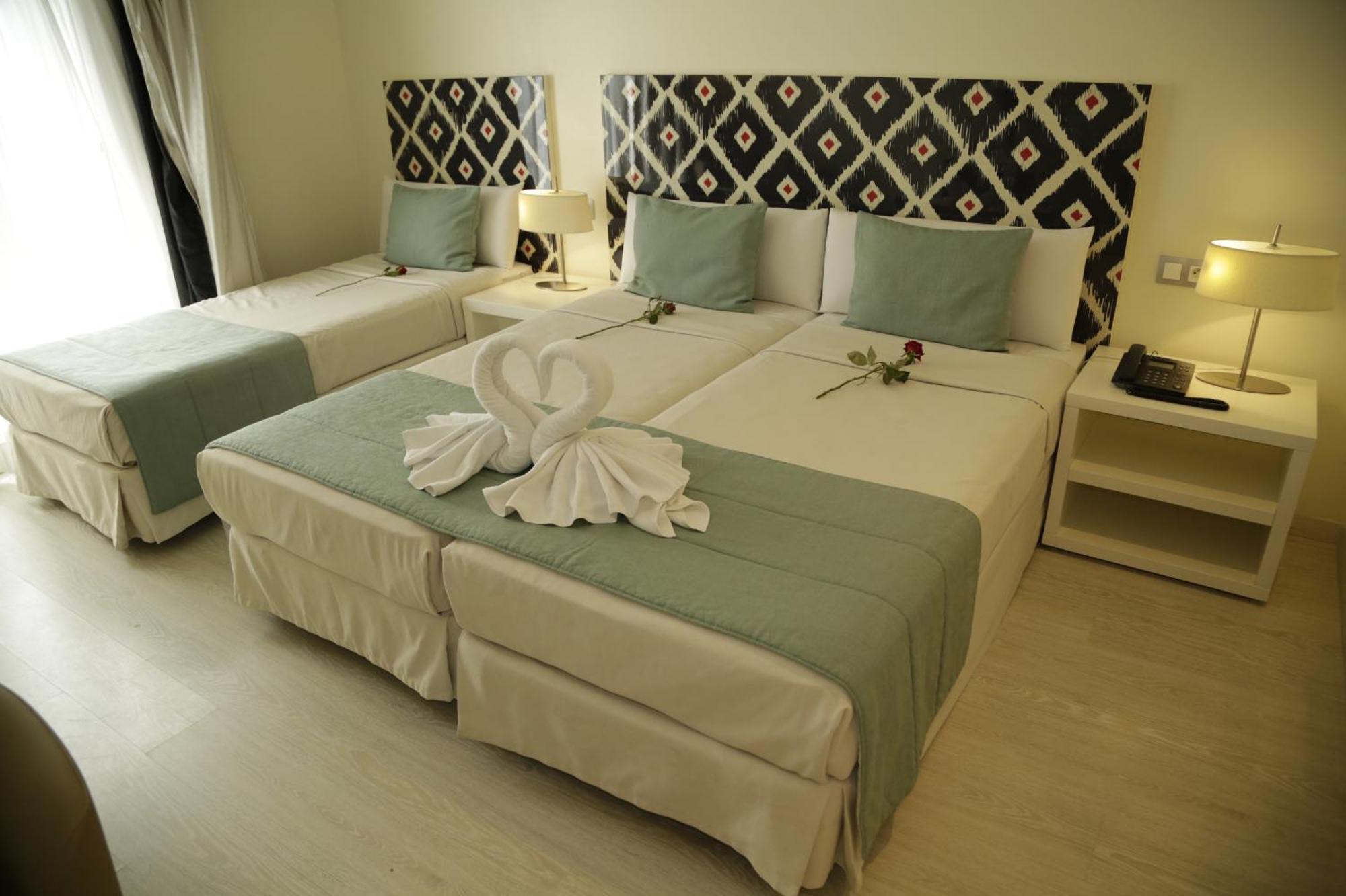Al Mandari Hotel Tetouan Exterior photo
